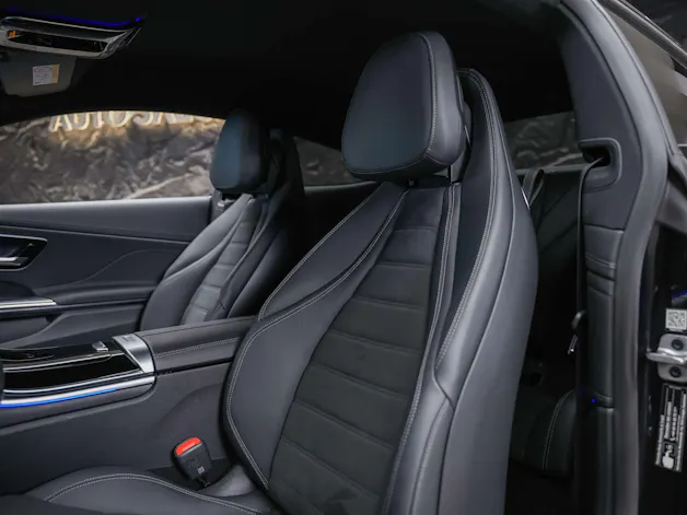 Mercedes-Benz CLE 200 Coupé AMG Line 9G-Tronic *Werksgarantie*Abstandsregler*El. Sitze mit Memory*