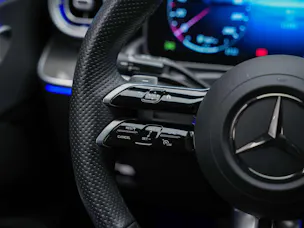 Mercedes-Benz CLE 200 Coupé AMG Line 9G-Tronic *Werksgarantie*Abstandsregler*El. Sitze mit Memory*