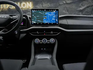 Škoda Kodiaq 2.0 TDI Sportline 4x4 *Werksgarantie*Abstandsregler*Matrix LED Scheinwerfer*