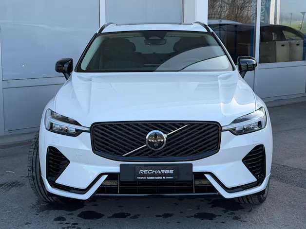 Volvo XC60 T8 eAWD PluginHybrid Ultra Dark Geartronic