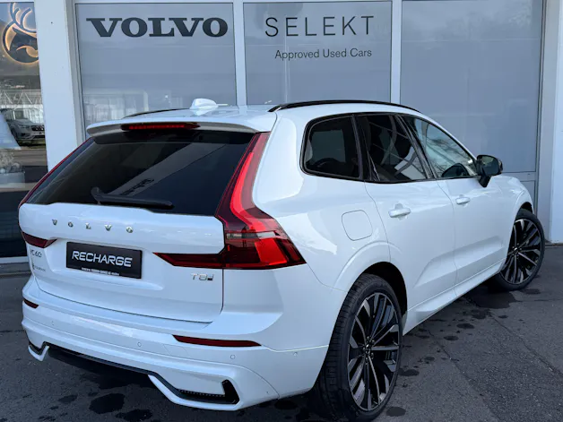 Volvo XC60 T8 eAWD PluginHybrid Ultra Dark Geartronic