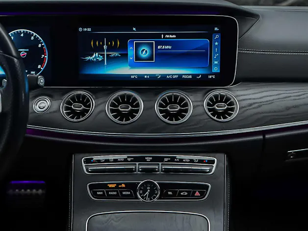 Mercedes-Benz E 400 Cabriolet AMG Line 4 Matic 9G-Tronic *Sitzkühlung*Burmester*Head-Up*
