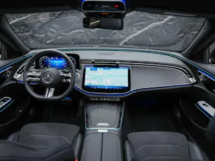 Mercedes-Benz E 220 d AMG Line *21" Felgen*Abstandsregler*Panorama*
