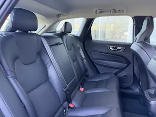 Volvo XC60 B4 Diesel Mild Hybrid AWD Momentum Geartronic