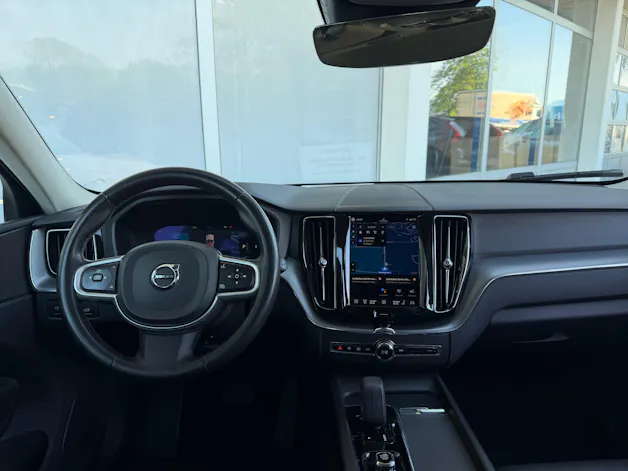 Volvo XC60 B4 Diesel Mild Hybrid AWD Momentum Geartronic