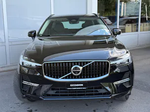Volvo XC60 B4 Diesel Mild Hybrid AWD Momentum Geartronic