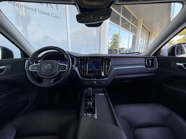 Volvo XC60 B4 Diesel Mild Hybrid AWD Momentum Geartronic