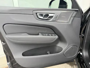 Volvo XC60 T6 eAWD Plus Dark Geartronic
