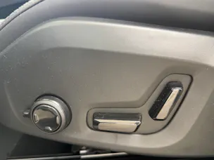 Volvo XC60 T6 eAWD Plus Dark Geartronic