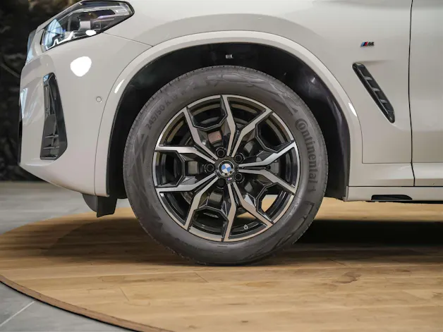 BMW X3 xDrive 20i M Sport *M Sportpaket*Sitzheizung*Parkassistent*