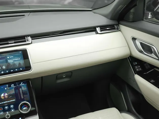 Land Rover Range Rover Velar D 300 R-Dynamic HSE *CH-Auto*Massage*Panorama*Head-Up*Sitzlüftung*