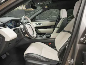 Land Rover Range Rover Velar D 300 R-Dynamic HSE *CH-Auto*Massage*Panorama*Head-Up*Sitzlüftung*