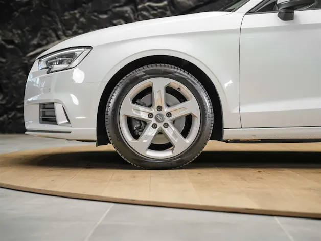 Audi A3 Limousine 2.0 T FSI Sport quattro S-Tronic *4x4*MMI plus touch*Sitzheizung*