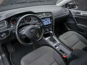 VW Golf Variant 1.5 TSI EVO Comfortline DSG *CH Auto*Abstandsregler*Sitzheizung*