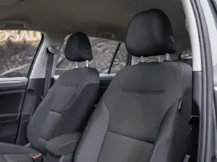 VW Golf Variant 1.5 TSI EVO Comfortline DSG *CH Auto*Abstandsregler*Sitzheizung*