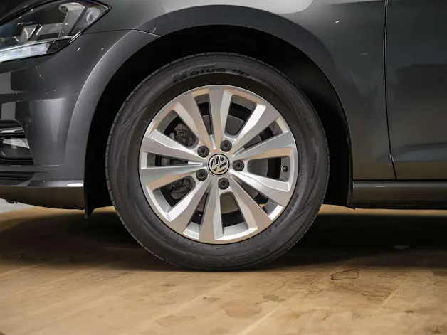 VW Golf Variant 1.5 TSI EVO Comfortline DSG *CH Auto*Abstandsregler*Sitzheizung*