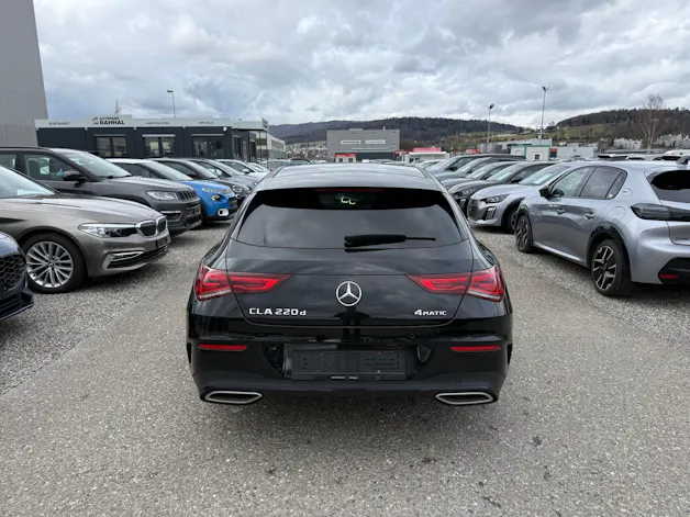 Mercedes-Benz CLA 220 d AMG Line 4matic Shooting Brake
