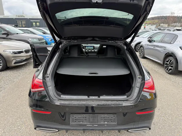 Mercedes-Benz CLA 220 d AMG Line 4matic Shooting Brake