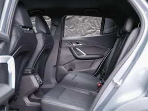 BMW X2 sDrive 20i M Sport *Werksgarantie*El. Sitze mit Memory*Lenkradheizung*