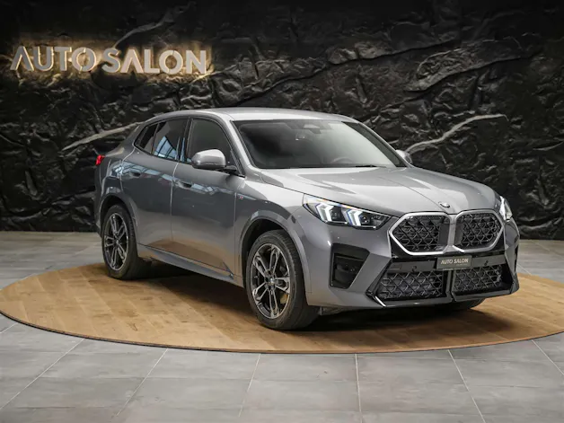 BMW X2 sDrive 20i M Sport *Werksgarantie*El. Sitze mit Memory*Lenkradheizung*