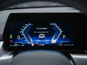 BMW X2 sDrive 20i M Sport *Werksgarantie*El. Sitze mit Memory*Lenkradheizung*