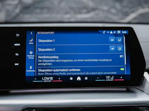 BMW X2 sDrive 20i M Sport *Werksgarantie*El. Sitze mit Memory*Lenkradheizung*