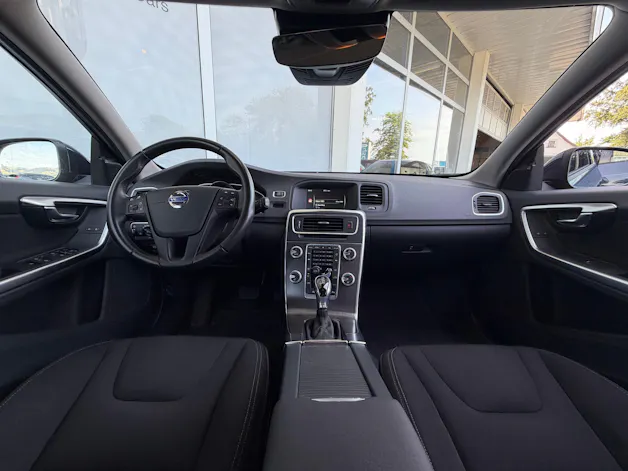 Volvo V60 D4 Kinetic