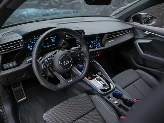 Audi S3 Limousine 2.0 TFSI quattro S-Tronic *Facelift*Kamera*19" Felgen*ACC*