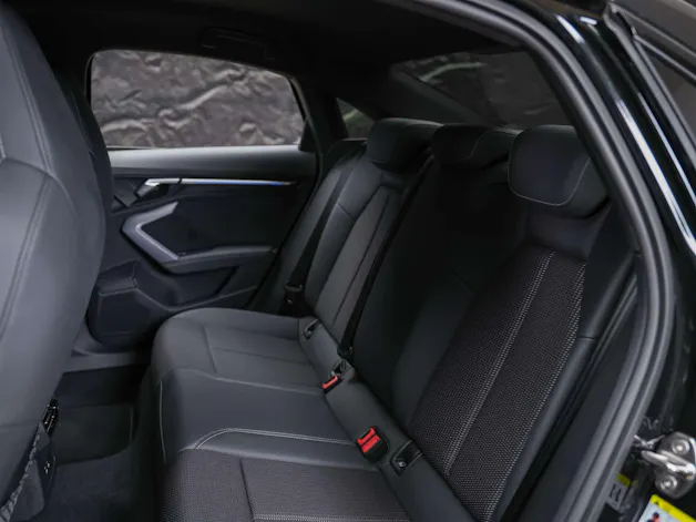 Audi S3 Limousine 2.0 TFSI quattro S-Tronic *Facelift*Kamera*19" Felgen*ACC*