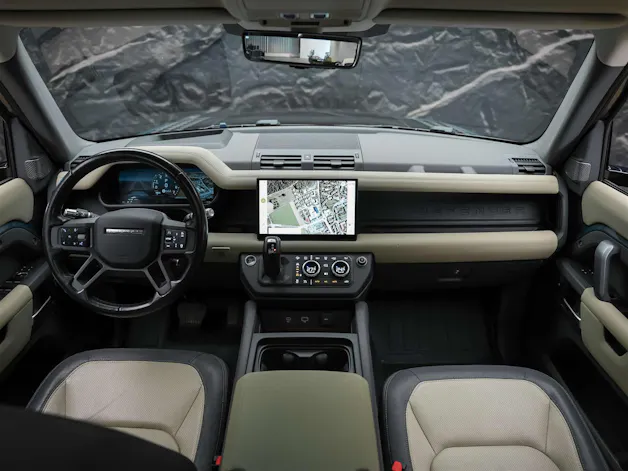 Land Rover Defender 110 P400e Si4 PHEV X-Dynamic SE AT8 *CH Auto*Head Up*Panorama*Meridian*360° Kamera*