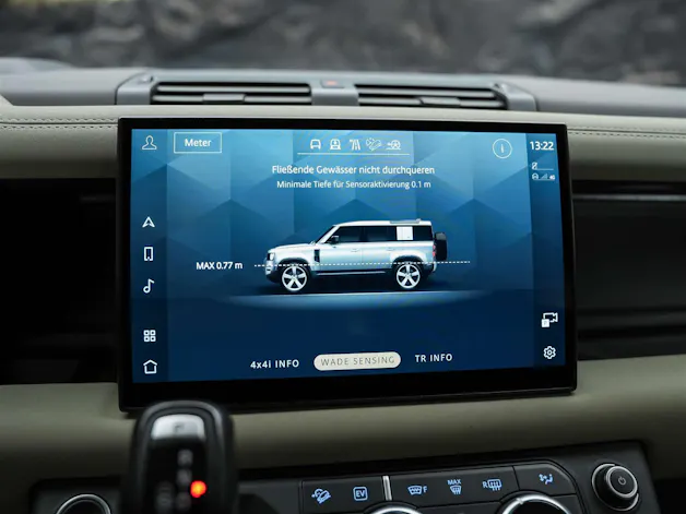 Land Rover Defender 110 P400e Si4 PHEV X-Dynamic SE AT8 *CH Auto*Head Up*Panorama*Meridian*360° Kamera*