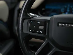 Land Rover Defender 110 P400e Si4 PHEV X-Dynamic SE AT8 *CH Auto*Head Up*Panorama*Meridian*360° Kamera*