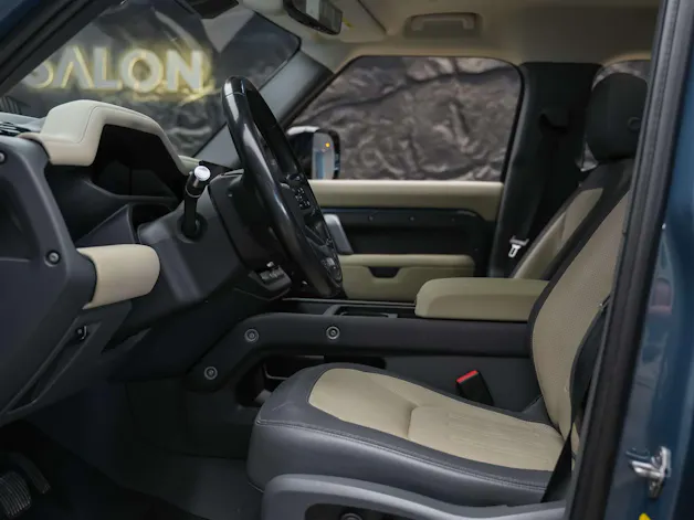 Land Rover Defender 110 P400e Si4 PHEV X-Dynamic SE AT8 *CH Auto*Head Up*Panorama*Meridian*360° Kamera*