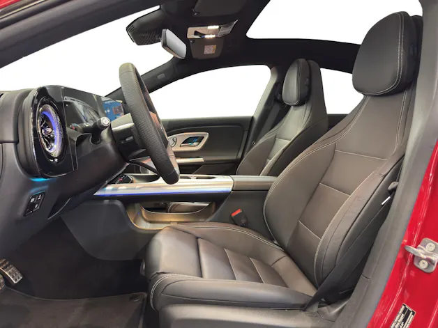 Mercedes-Benz CLA 220 AMG-Line 8G-DCT 4Matic
