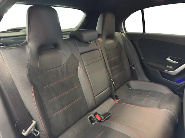 Mercedes-Benz A 220 4Matic 8G-DCT