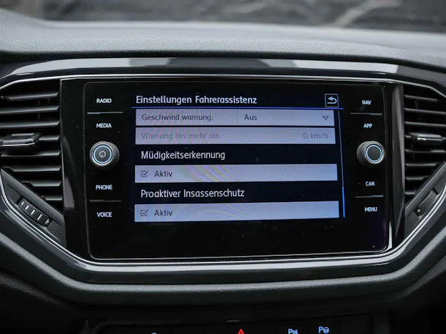 VW T-Roc 2.0 TSI Sport DSG 4Motion *Abstandsregler*Sitzheizung*Lenkradheizung*