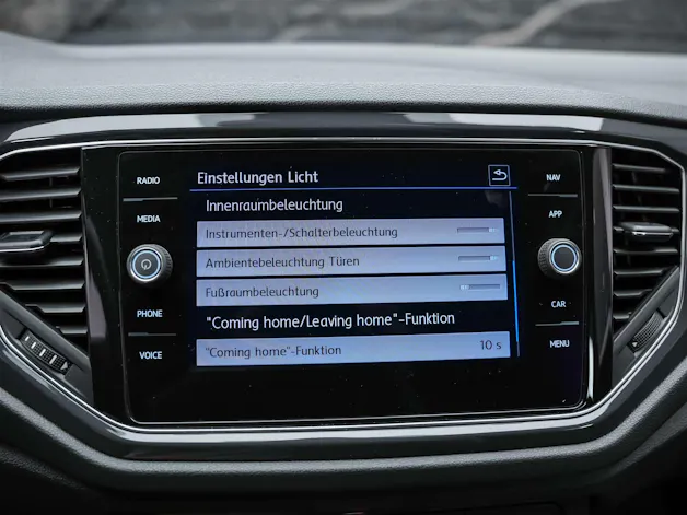 VW T-Roc 2.0 TSI Sport DSG 4Motion *Abstandsregler*Sitzheizung*Lenkradheizung*