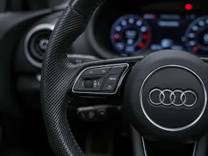 Audi A3 Sportback 1.5 S-Line TFSI S-tronic *CH Auto*Abstandsregler*Panorama*
