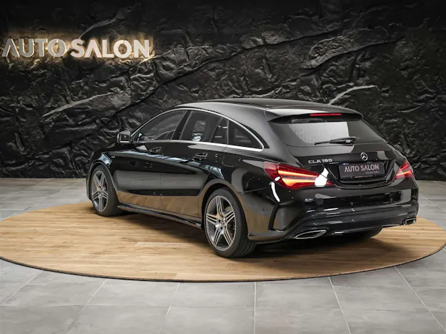 Mercedes-Benz CLA 180 Shooting Brake AMG Line 7G-DCT *Facelift*Sitzheizung*