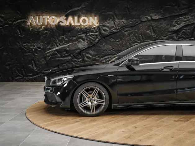Mercedes-Benz CLA 180 Shooting Brake AMG Line 7G-DCT *Facelift*Sitzheizung*
