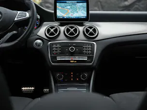 Mercedes-Benz CLA 180 Shooting Brake AMG Line 7G-DCT *Facelift*Sitzheizung*