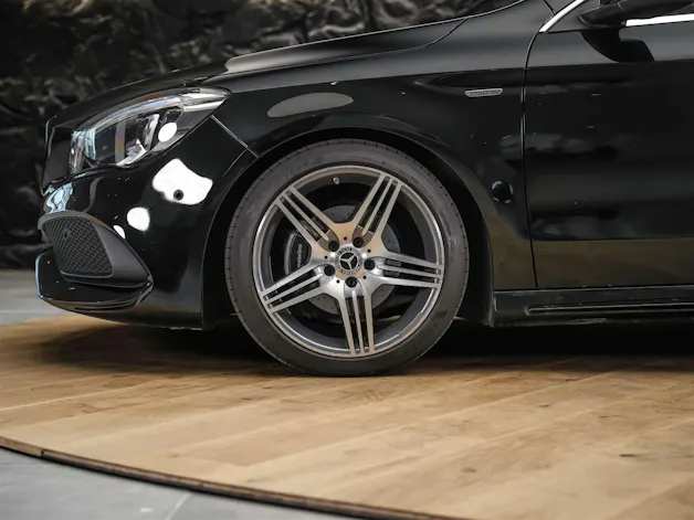 Mercedes-Benz CLA 180 Shooting Brake AMG Line 7G-DCT *Facelift*Sitzheizung*