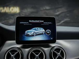 Mercedes-Benz CLA 180 Shooting Brake AMG Line 7G-DCT *Facelift*Sitzheizung*