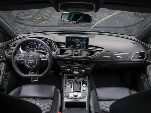 Audi RS6 Avant 4.0 TFSI V8 quattro Tiptronic *BOSE Soundsystem*Abstandsregler*Sitzheizung*Valcona Leder*