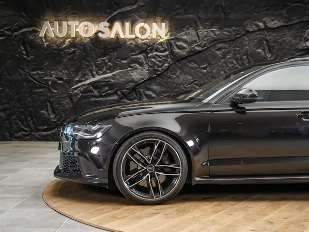 Audi RS6 Avant 4.0 TFSI V8 quattro Tiptronic *BOSE Soundsystem*Abstandsregler*Sitzheizung*Valcona Leder*