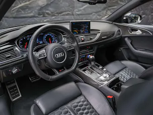 Audi RS6 Avant 4.0 TFSI V8 quattro Tiptronic *BOSE Soundsystem*Abstandsregler*Sitzheizung*Valcona Leder*