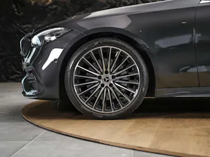 Mercedes-Benz C 300 d AMG Line *Werksgarantie*Abstandsregler*El. Sitze mit Memory*