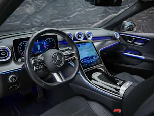 Mercedes-Benz C 300 d AMG Line *Werksgarantie*Abstandsregler*El. Sitze mit Memory*