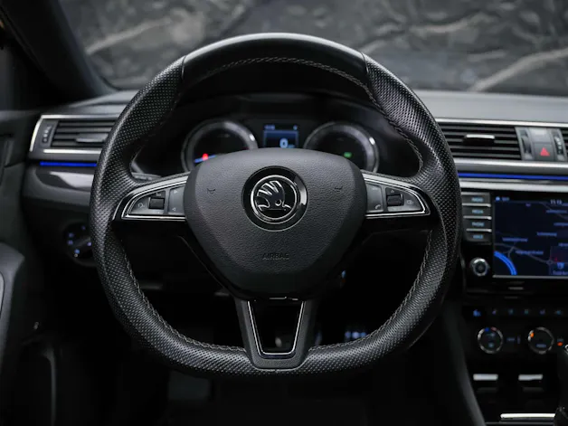 Škoda Superb Combi 2.0 TSI Sport Line DSG 4x4