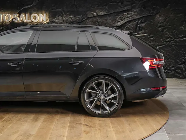 Škoda Superb Combi 2.0 TSI Sport Line DSG 4x4